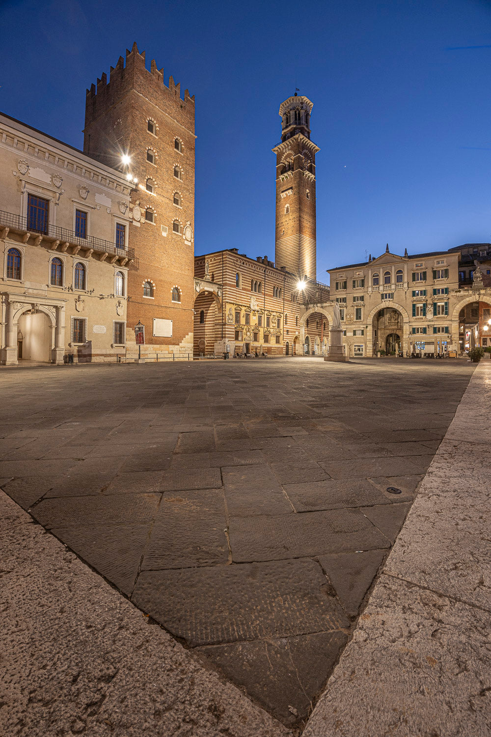 (0061) Verona Collection #06869